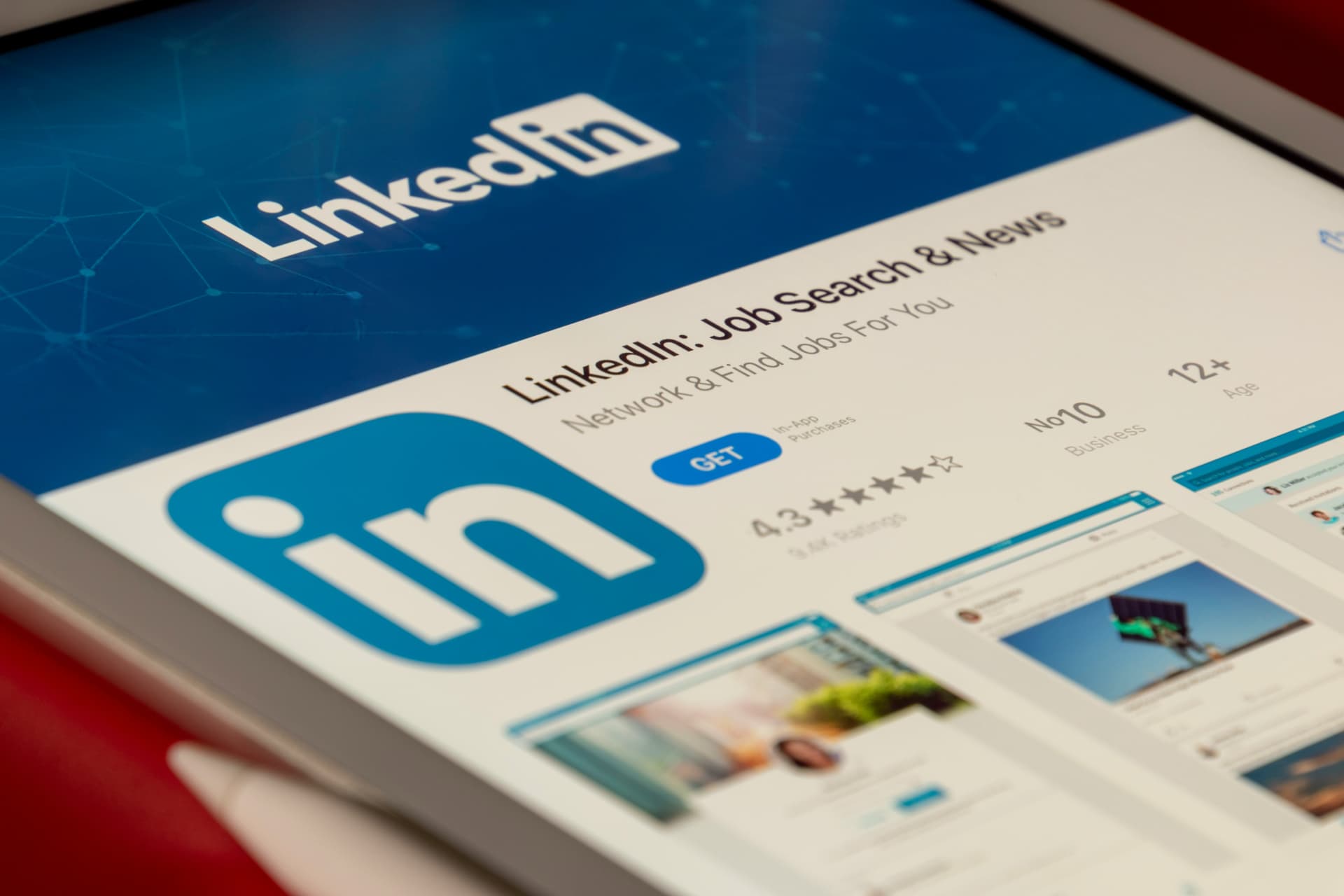 LinkedIn za biznismene i frilensere: kompletan vodič 2026.